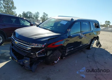 2022 Chevrolet Suburban 4Wd Premier z USA, uszkodzony, nr VIN 1GNSKFKDXNR167563